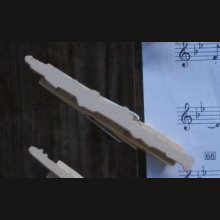 pince à partition hautbois bois massif fait main cadeau musicien hautboîste 